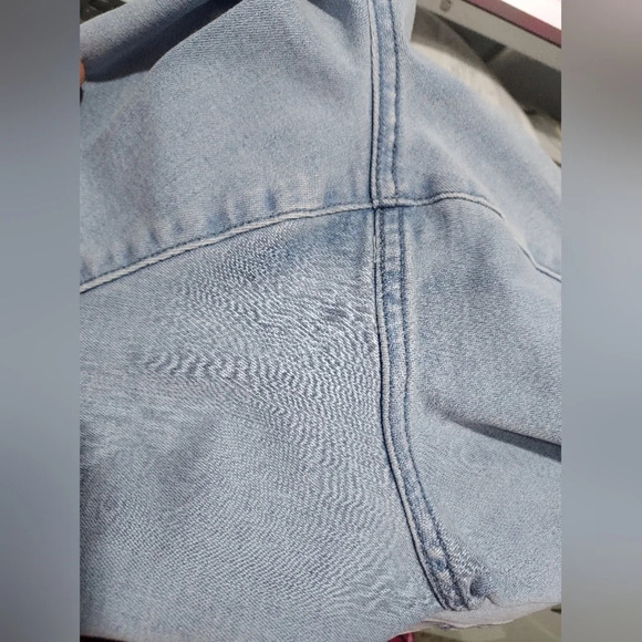 Lane Bryant Light Wash Mid-Rise Bermuda Shorts in Size 26 - Picture 11 of 11